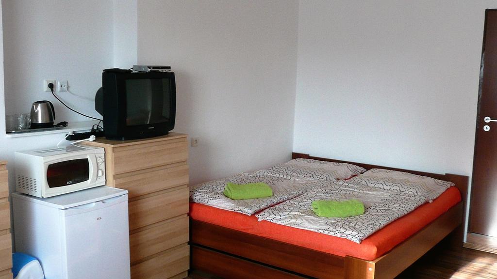 Apartments U Cara Ceske Budejovice Ngoại thất bức ảnh
