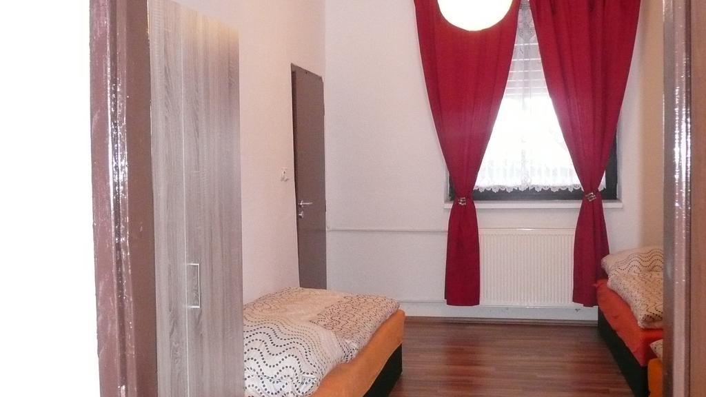 Apartments U Cara Ceske Budejovice Ngoại thất bức ảnh